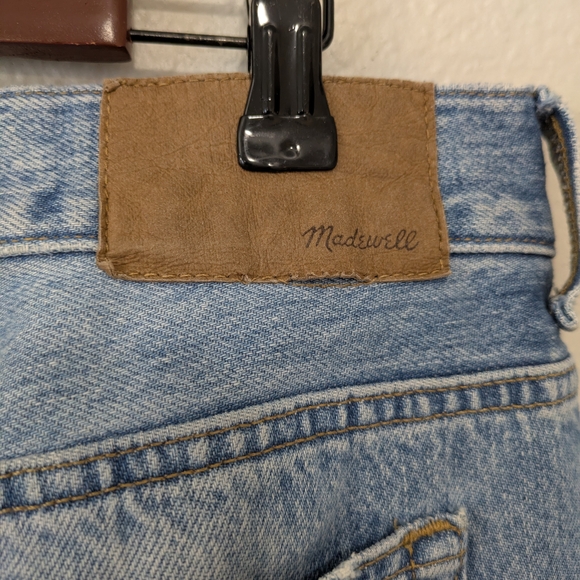 Madewell Loose Straight Vintage Wash Jeans - Picture 6 of 8